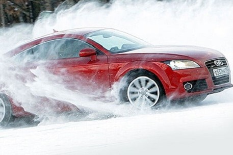 Контраварийное вождение в Воронеже. Ultra Подарки. Купить уроки контраварийного вождения в Воронеже. Научитесь водить машину в любых условиях! Сервис UltraPodarki.ru 8 800 505 95 30. Контраварийное вождение Воронеж, контраварийное вождение, экстремальное вождение Воронеж, экстремальное вождение, обучение вождению Воронеж, обучение вождению, вождение Воронеж, вождение,  курс вождения Воронеж, курс вождения, курсы экстремальное вождения Воронеж, курсы экстремального вождения, обучение в автошколе Воронеж, обучение в автошколе