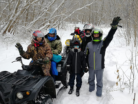 Прокат квадроциклов летом в Воронеже. Сервис Ultra Подарки. Подарочный сертификат на прокат квадроциклов летом и зимой в Воронеже. Закажите катание на квадроциклах недорого и наслаждайтесь активным отдыхом с друзьями. Выбирайте живописные маршруты для езды на квадроциклах. Сервис UltraPodarki.ru 8800-505-9530. Катание на квадроциклах, Прокат квадроциклов, езда на квадроцикле, прокат квадроциклов Воронеж, катание на квадроциклах Воронеж, Катание на квадроциклах зимой, Катание на квадроциклах летом, Сертификат на катание на квадроциклах 

