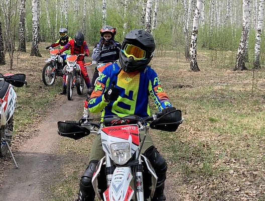 Катание на мотоцикле в Воронеже. ULTRA ПОДАРКИ. Купить катание на мотоцикле в Воронеже. Попробовав езду на мотоциклах, вы получите порцию адреналина и невероятные эмоции. Сервис: UltraPodarki.ru 8 800 505 95 30.. Катание на мотоцикле в Воронеже, прокат мотоциклов Воронеж, катание на мотоциклах, прокат мотоцикла, езда на мотоцикле Воронеж, езда на мотоцикле, мотопрогулка Воронеж, мотопрогулка, поездки на байке, личный мотоцикл, катание на мотоцикле, мотоциклетный шлем, увлечение поездками на мотоцикле, пристрастие к мотоциклам, сертификат на поездку на мотоцикле, прокатиться на мотоцикле, мото-транспорт, мото-треки, мото-поездки, езда на мотоцикле в Воронеже, катание на мотоцикле в Воронеже, мотоклуб в Воронеже
