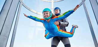 Полёт в аэротрубе 