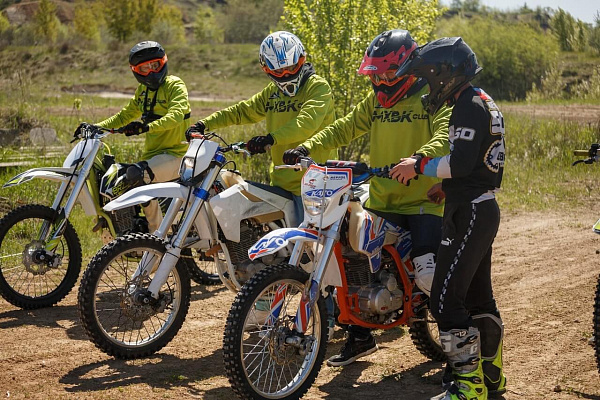 Катание на мотоцикле в Воронеже. ULTRA ПОДАРКИ. Купить катание на мотоцикле в Воронеже. Попробовав езду на мотоциклах, вы получите порцию адреналина и невероятные эмоции. Сервис: UltraPodarki.ru 8 800 505 95 30.. Катание на мотоцикле в Воронеже, прокат мотоциклов Воронеж, катание на мотоциклах, прокат мотоцикла, езда на мотоцикле Воронеж, езда на мотоцикле, мотопрогулка Воронеж, мотопрогулка, поездки на байке, личный мотоцикл, катание на мотоцикле, мотоциклетный шлем, увлечение поездками на мотоцикле, пристрастие к мотоциклам, сертификат на поездку на мотоцикле, прокатиться на мотоцикле, мото-транспорт, мото-треки, мото-поездки, езда на мотоцикле в Воронеже, катание на мотоцикле в Воронеже, мотоклуб в Воронеже
