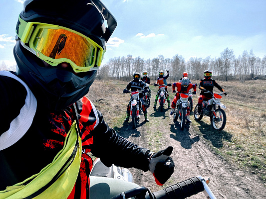 Катание на мотоцикле в Воронеже. ULTRA ПОДАРКИ. Купить катание на мотоцикле в Воронеже. Попробовав езду на мотоциклах, вы получите порцию адреналина и невероятные эмоции. Сервис: UltraPodarki.ru 8 800 505 95 30.. Катание на мотоцикле в Воронеже, прокат мотоциклов Воронеж, катание на мотоциклах, прокат мотоцикла, езда на мотоцикле Воронеж, езда на мотоцикле, мотопрогулка Воронеж, мотопрогулка, поездки на байке, личный мотоцикл, катание на мотоцикле, мотоциклетный шлем, увлечение поездками на мотоцикле, пристрастие к мотоциклам, сертификат на поездку на мотоцикле, прокатиться на мотоцикле, мото-транспорт, мото-треки, мото-поездки, езда на мотоцикле в Воронеже, катание на мотоцикле в Воронеже, мотоклуб в Воронеже
