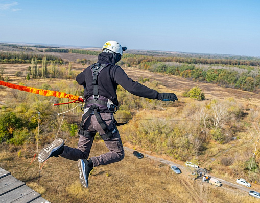Роупджампинг - прыжки с верёвкой в Воронеже. Подарочные сертификаты Ultra Подарки. Роупджампинг в Воронеже - Экстремальный оригинальный подарок или подарочный сертификат на Роупджампинг - прыжки с верёвкой. Сервис UltraPodarki.ru 8-800-505-95-30. роупджампинг Воронеж, прыжок веревка Воронеж, роупджампинг, прыжок веревка, прыжок с веревкой, Подарок, подарочный сертификат, экстрим, экстремальный подарок