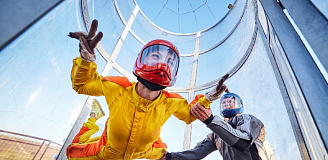 Полёт в аэротрубе 