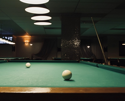 Игра в бильярд Воронеж.Ultra Подарки. Игра в бильярд Воронеж. Попробуйте настоящий бильярд, в бильярдном клубе. Сервис: UltraPodarki.ru 8 800 505 95 30. Игра в бильярд, игра в бильярд Воронеж, русский бильярд, русский бильярд Воронеж, бильярдный клуб, бильярдный клуб Воронеж, бильярд Воронеж, купить бильярд Воронеж